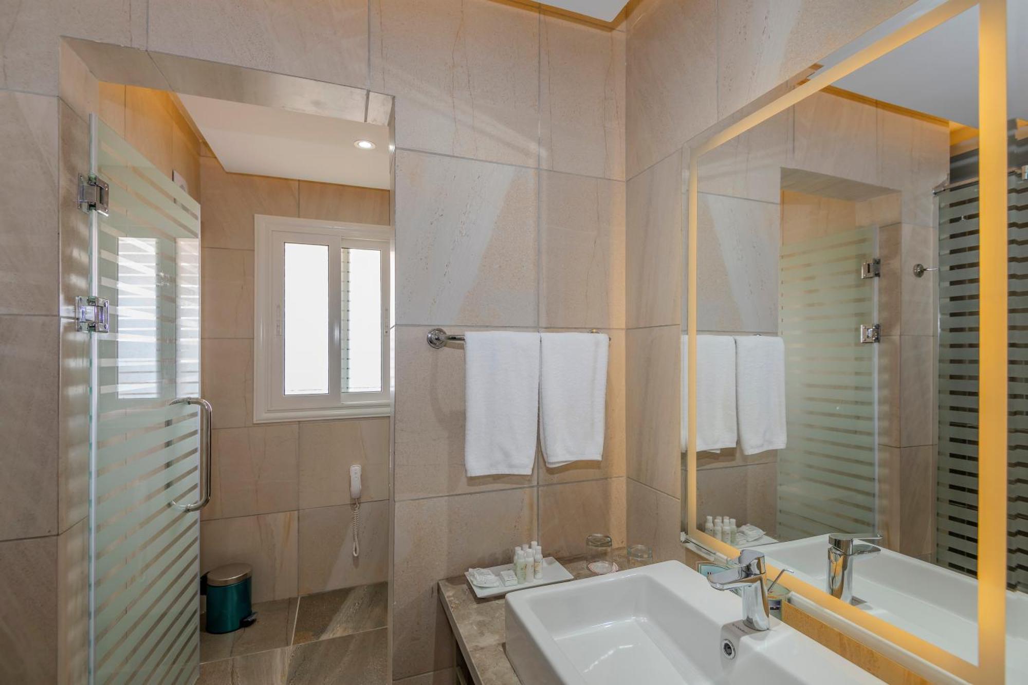 Lahami Bay Beach Resort Abū Ghuşūn Esterno foto