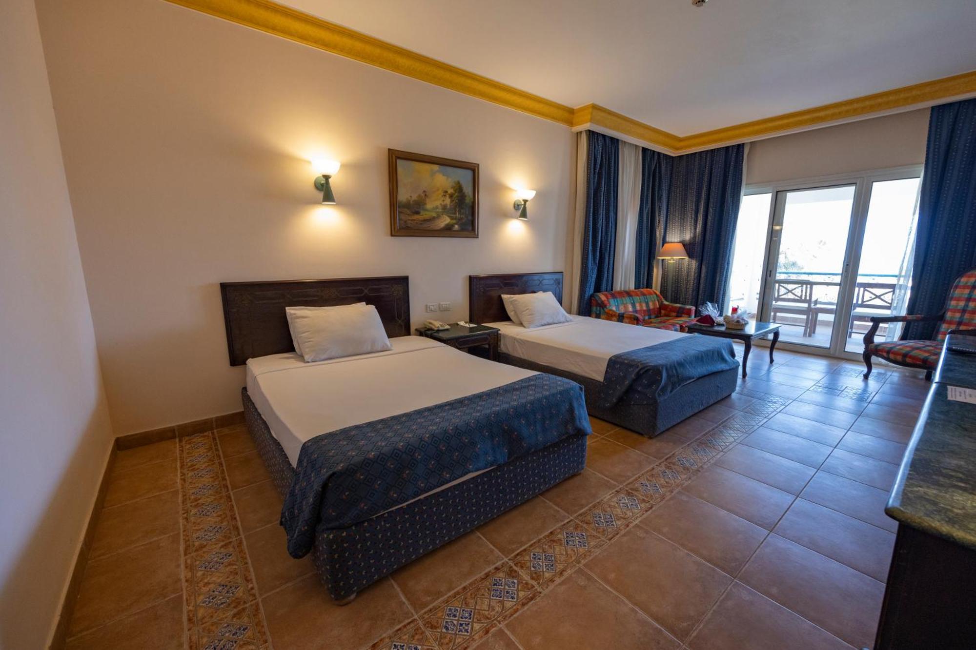 Lahami Bay Beach Resort Abū Ghuşūn Esterno foto
